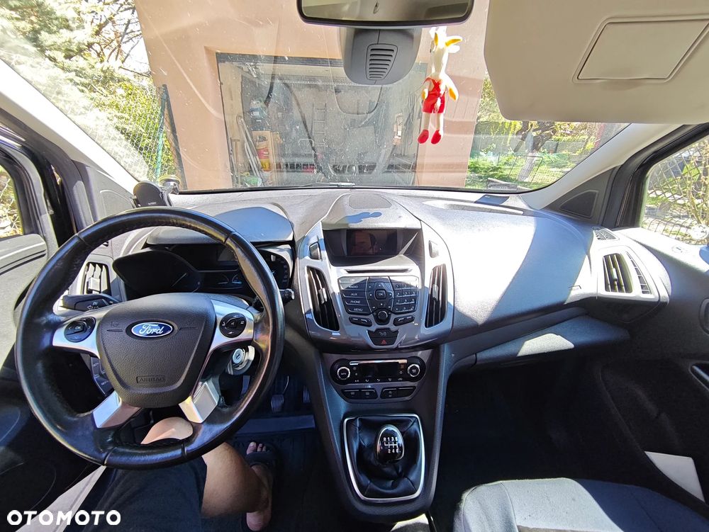 Ford Tourneo Connect 1.5 TDCi Titanium - 5