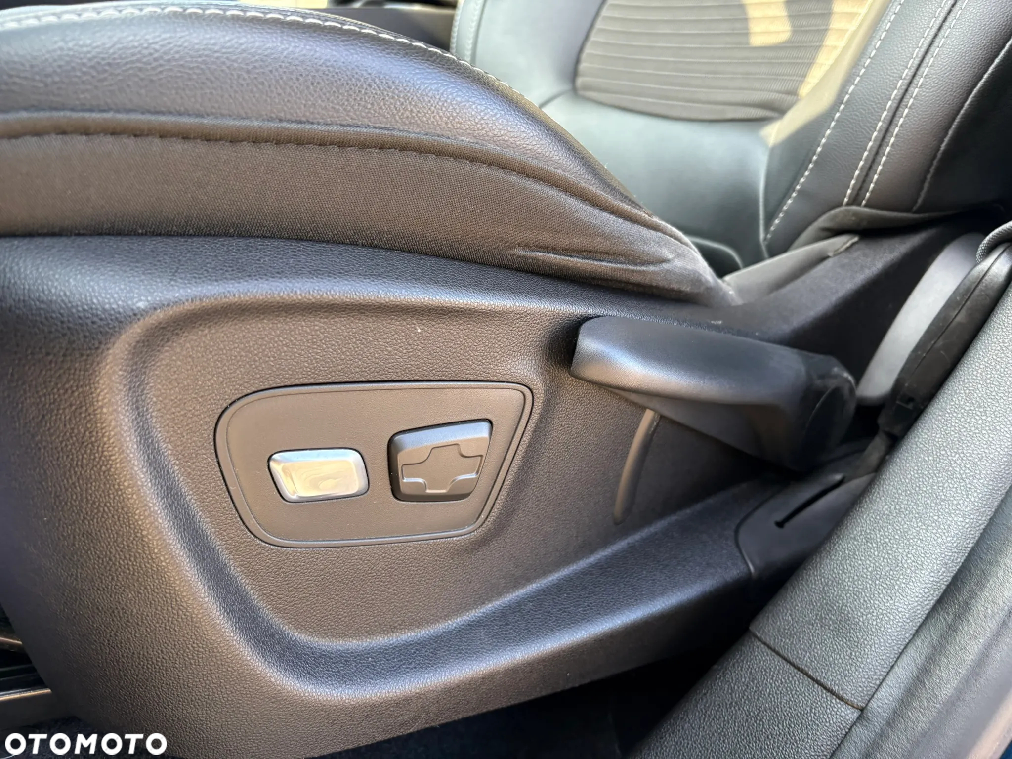 Renault Grand Scenic Gr 1.3 TCe Energy Zen - 22