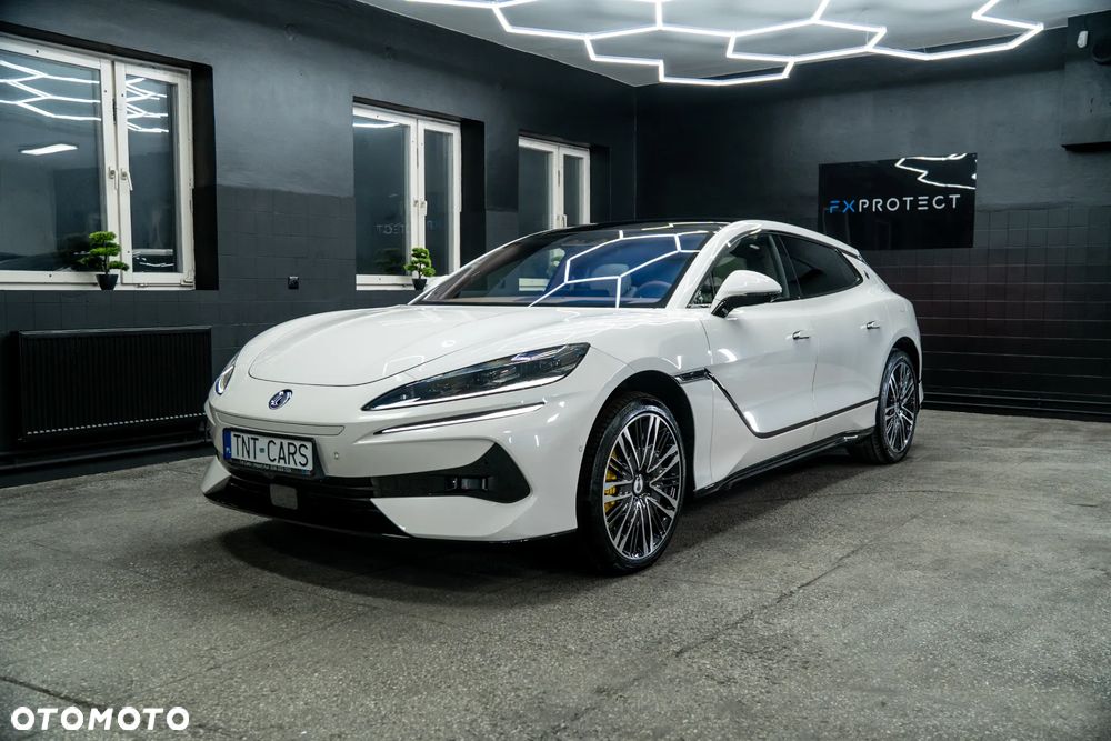 Denza Z9 GT - 4
