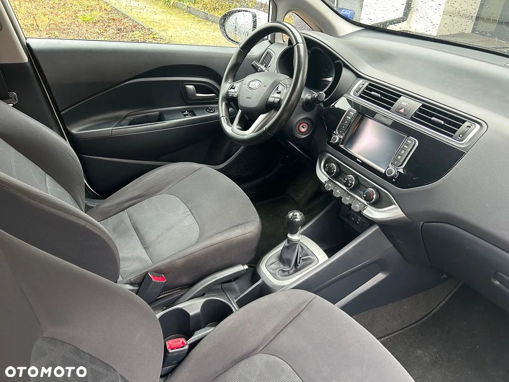 Kia Rio 1.2 M - 7