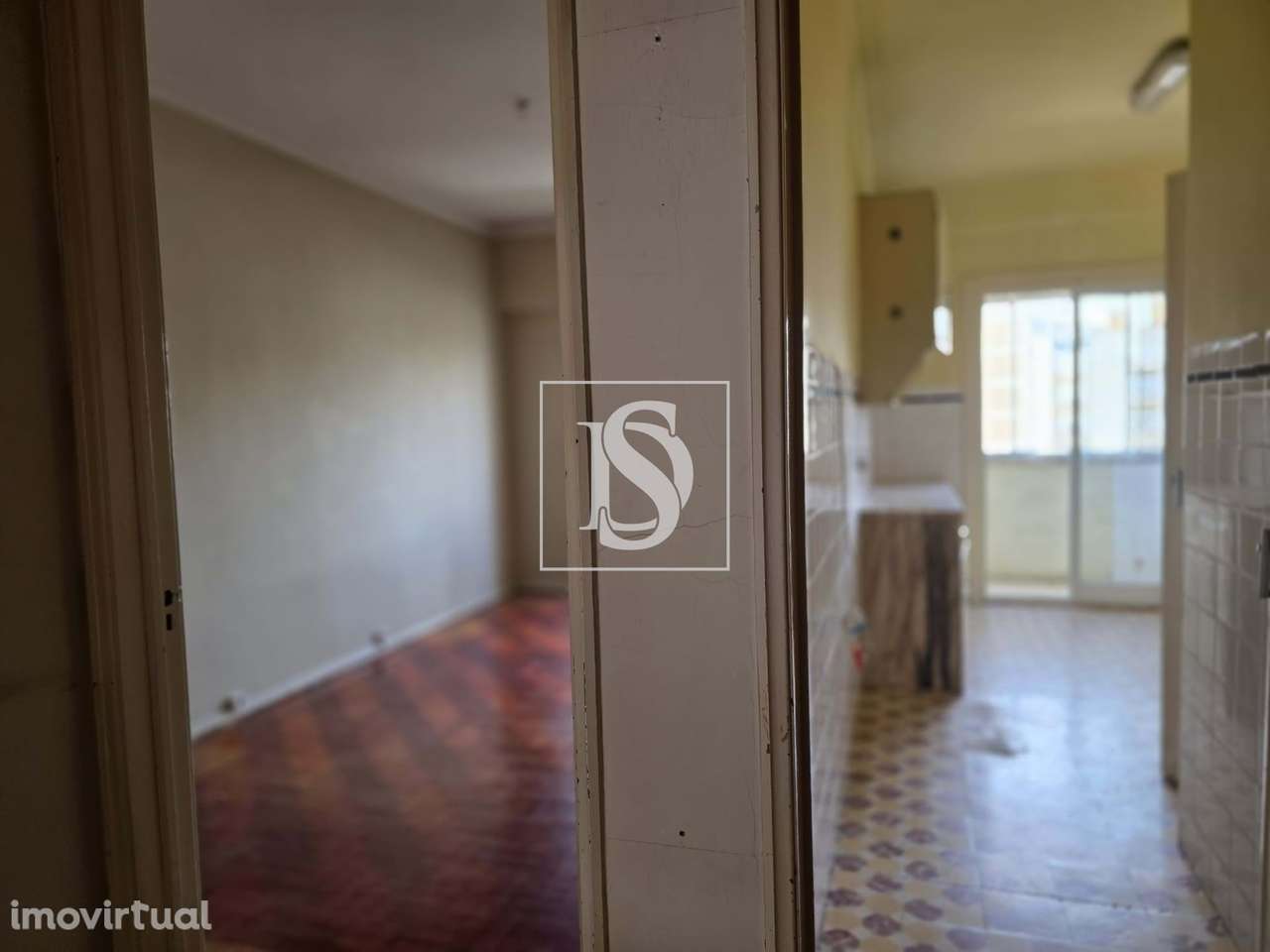 T2 em Benfica para remodelação - Grande imagem: 2/8
