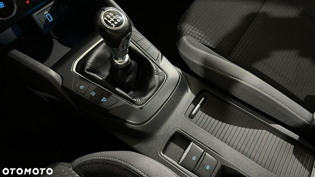 Ford Focus - 17