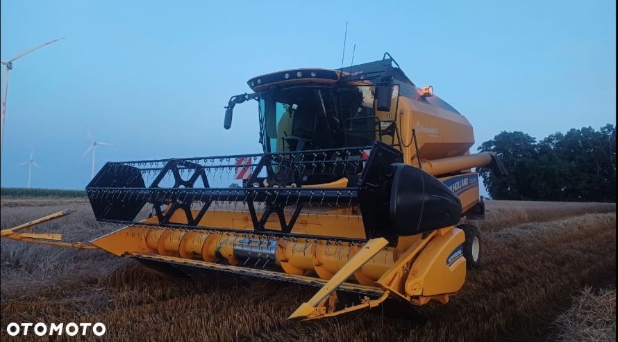 New Holland TC 5.90 - 6