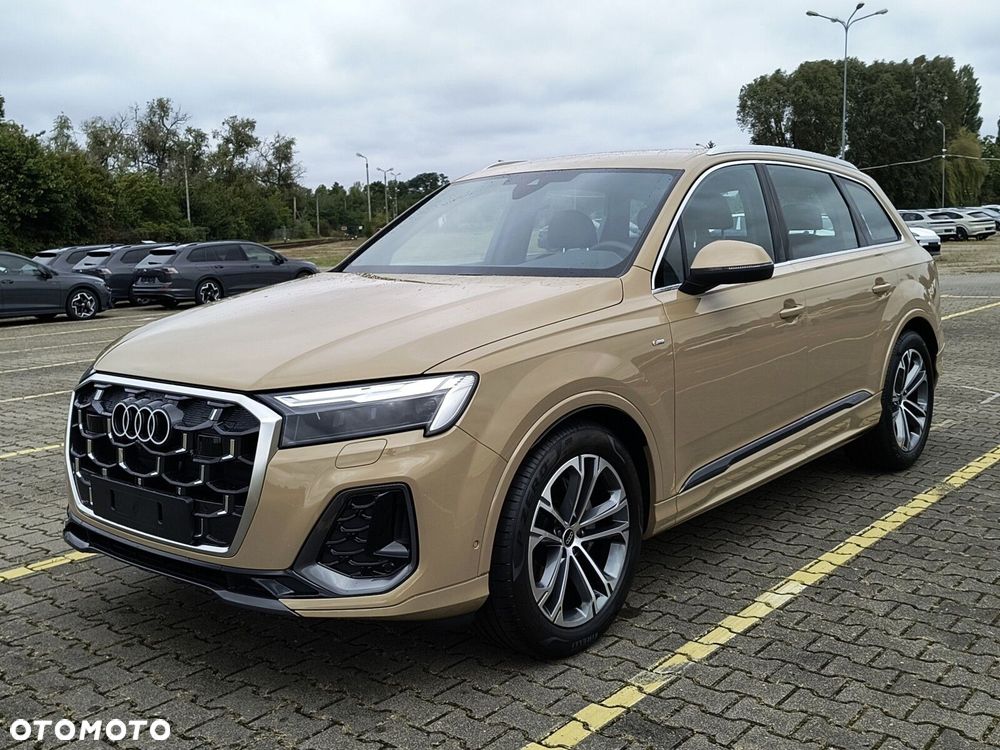 Audi Q7 - 11