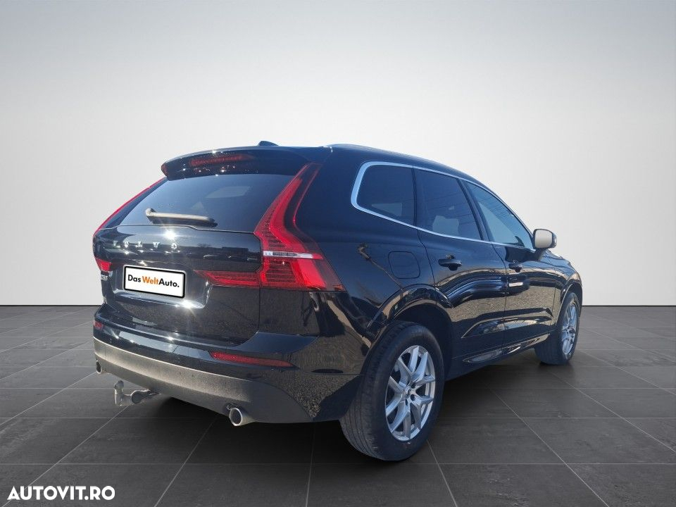 Volvo XC 60 D5 AWD Momentum - 5