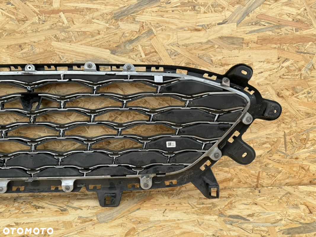 GRILL ATRAPA CHŁODNICY FORD KUGA MK3 19+ VIGNALE NA CHROM LV4B-8200-V LV4B-8150-U ORYGINAŁ - 6