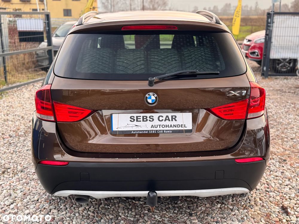 BMW X1 xDrive18d Sport Line - 6