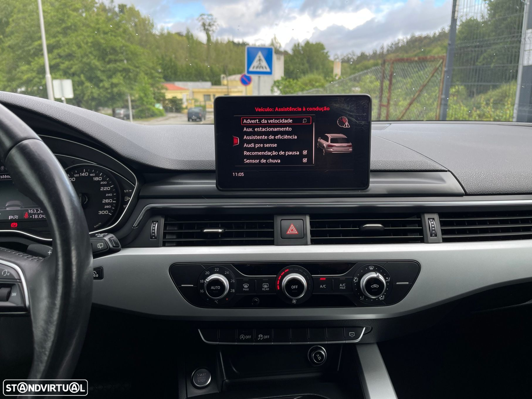 Audi A4 Avant 2.0 TDI S tronic - 27