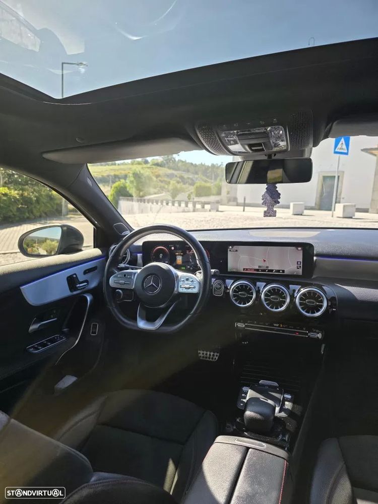 Mercedes-Benz A 250 e 8G-DCT AMG Line - 29