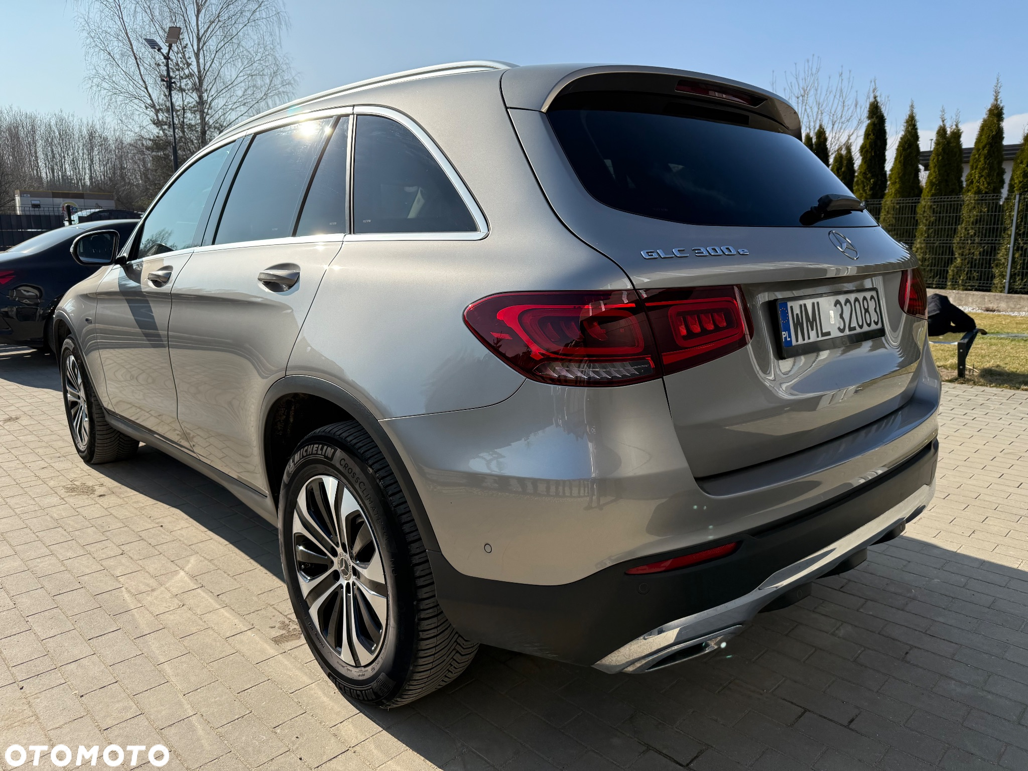 Mercedes-Benz GLC 300 e 4-Matic Business Edition - 14