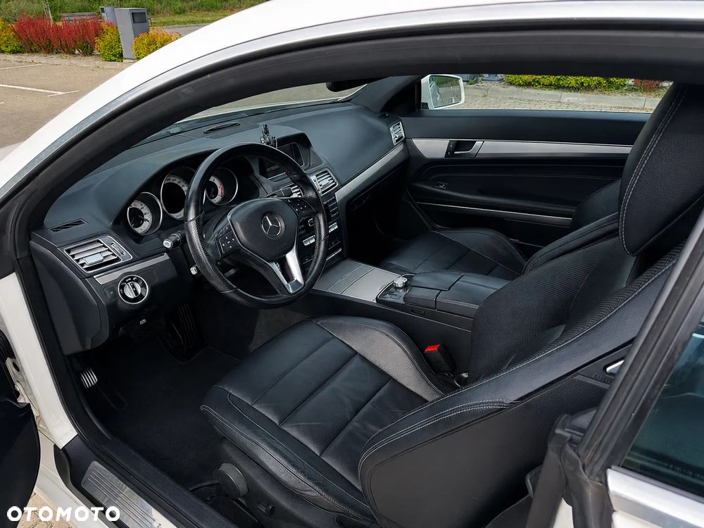 Mercedes-Benz Klasa E 220 CDI 7G-TRONIC - 11