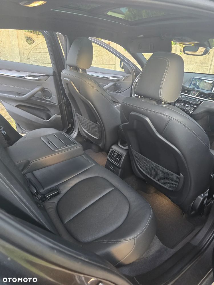 BMW X2 sDrive18d Edition M Mesh - 25