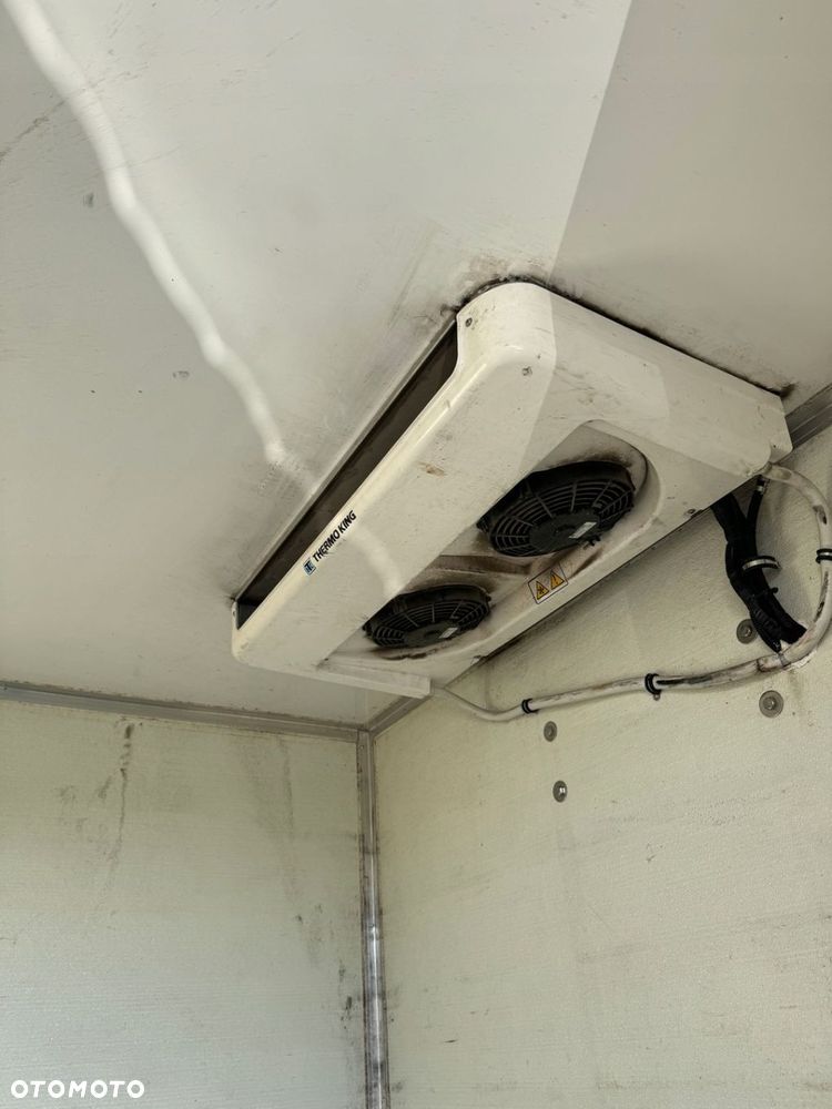 Iveco Daily 14-23r zabudowa chlodnia z agregatem Thermo King C-250eMAX - 4