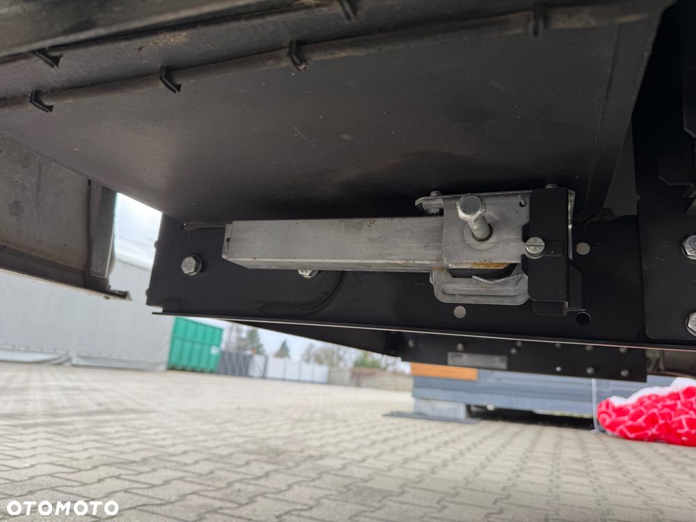 Citroën Jumper CARADO V 132 / V 60 Capron - 16