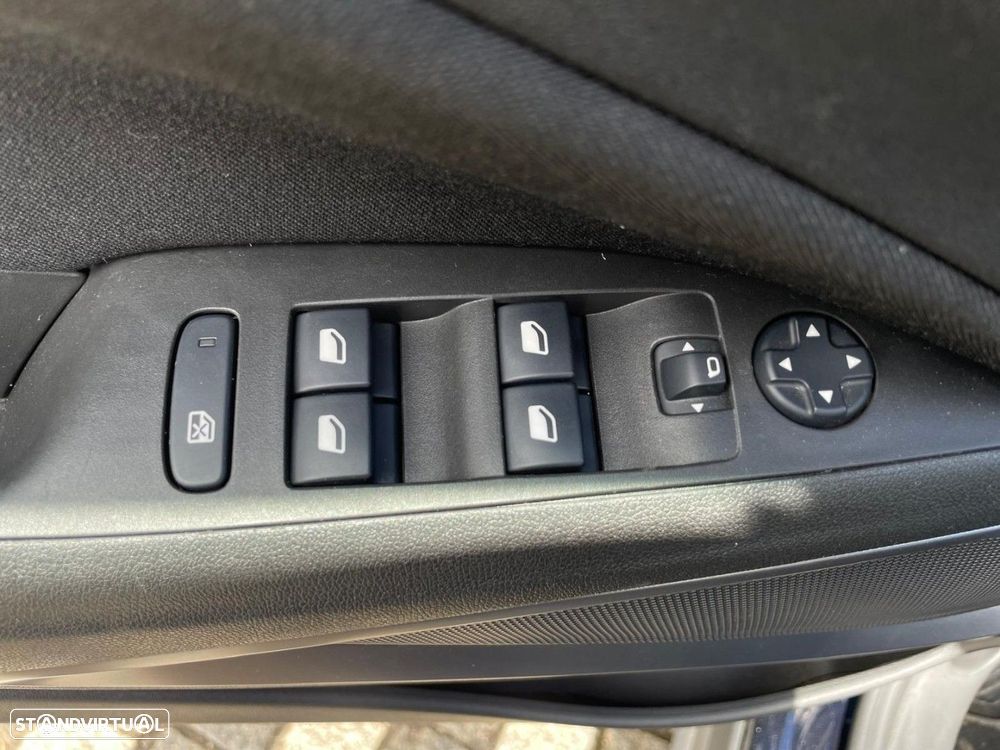 Opel Crossland X 1.2 Edition - 11