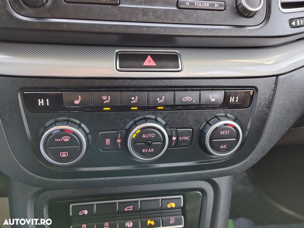 Volkswagen Sharan 2.0 TDI 4MOTION Blue Motion Style - 12