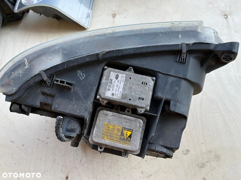 Lampa przednia przód prawa Xenon XBC501382 RHD Range Rover L322 LM Vogue Lift 2005-09 - 5
