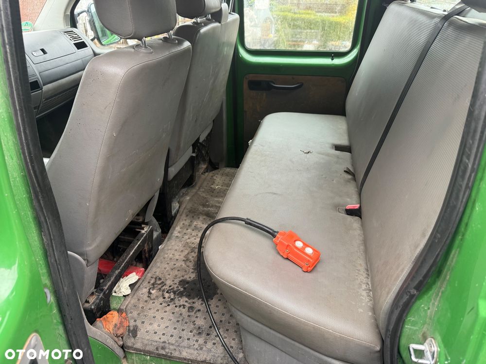 Volkswagen Transporter - 11