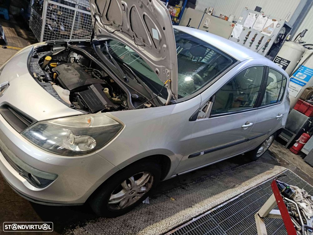 Carro MOT: D4F 706 CXVEL: JH3 176  JH3 128 RENAULT CLIO 3 2006 1.2 75CV 5P CINZA GASOLINA - 3