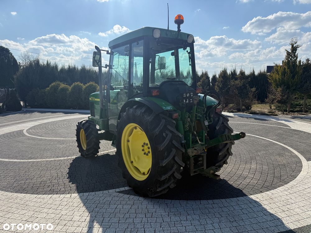 John Deere 5510N - 8