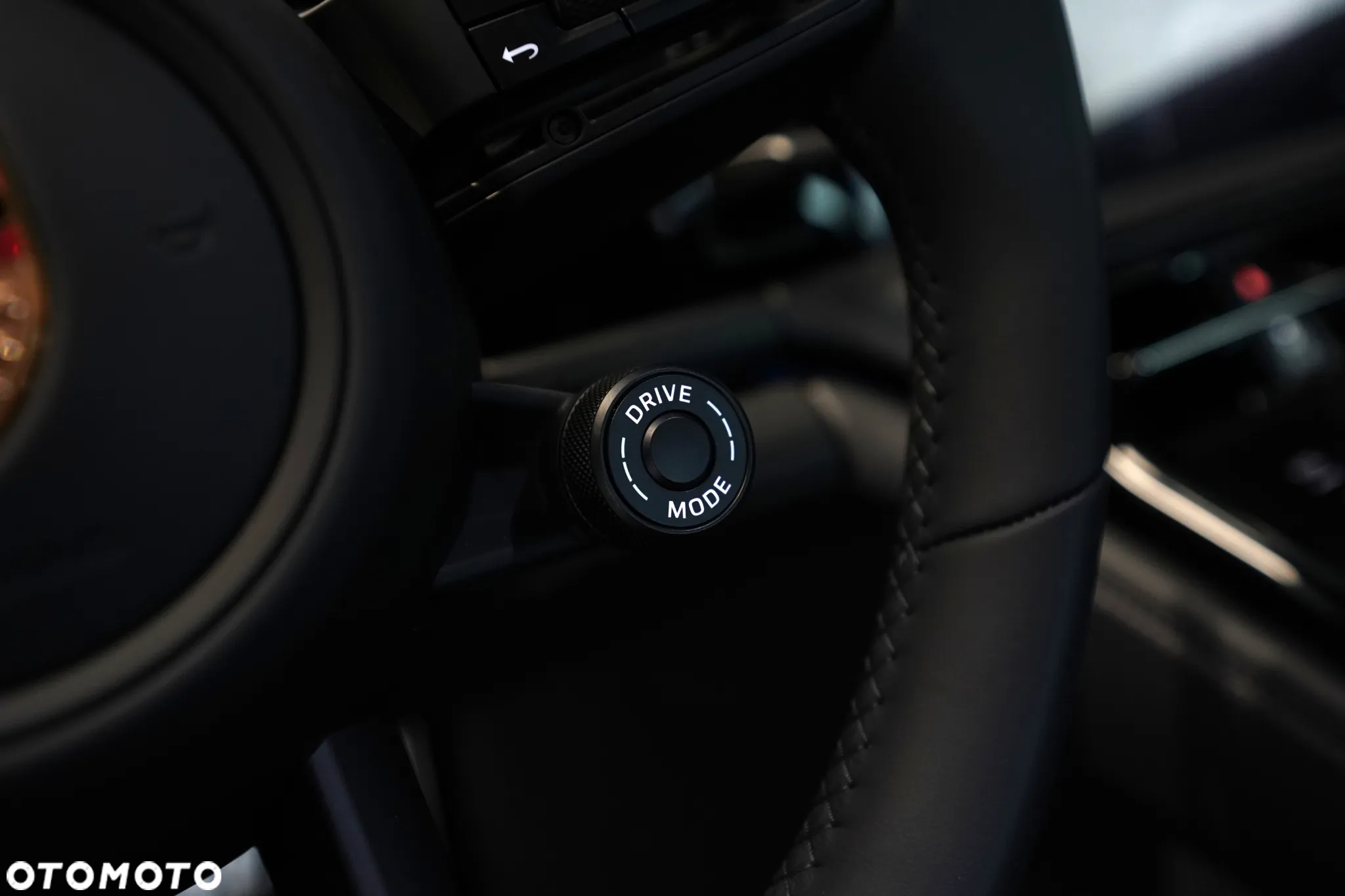 Porsche Panamera GTS - 11