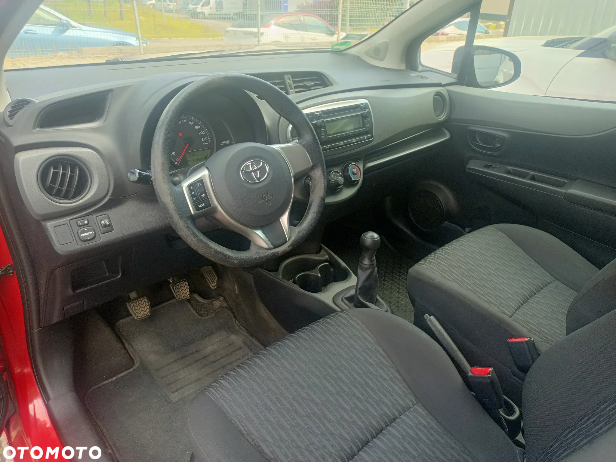 Toyota Yaris 1.0 Active - 7