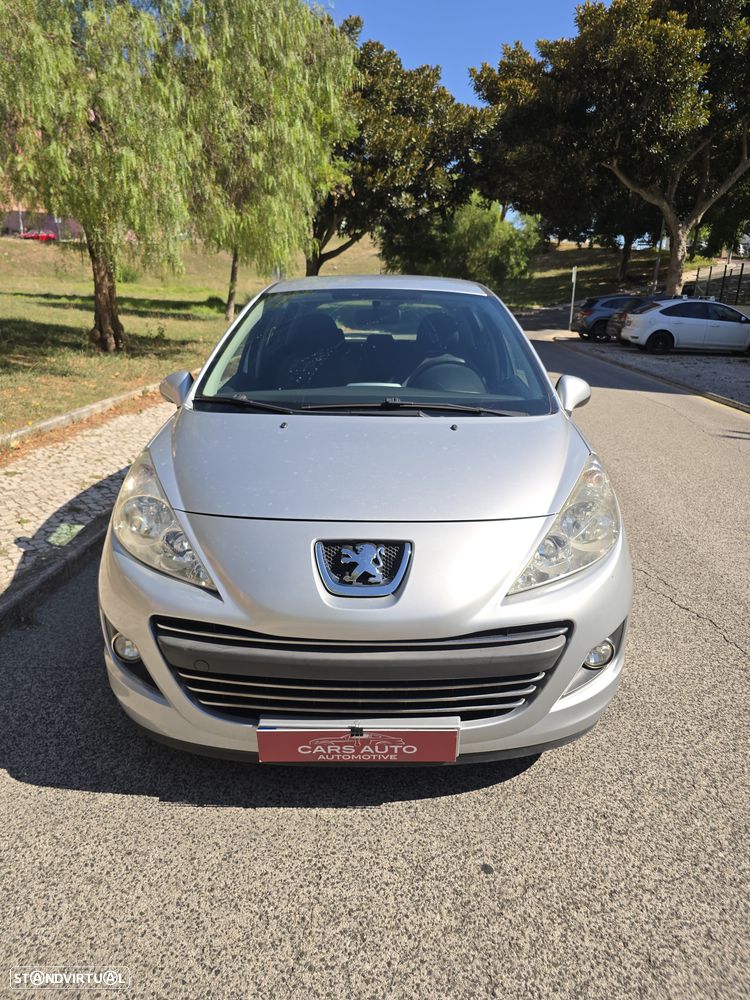 Peugeot 207 - 8