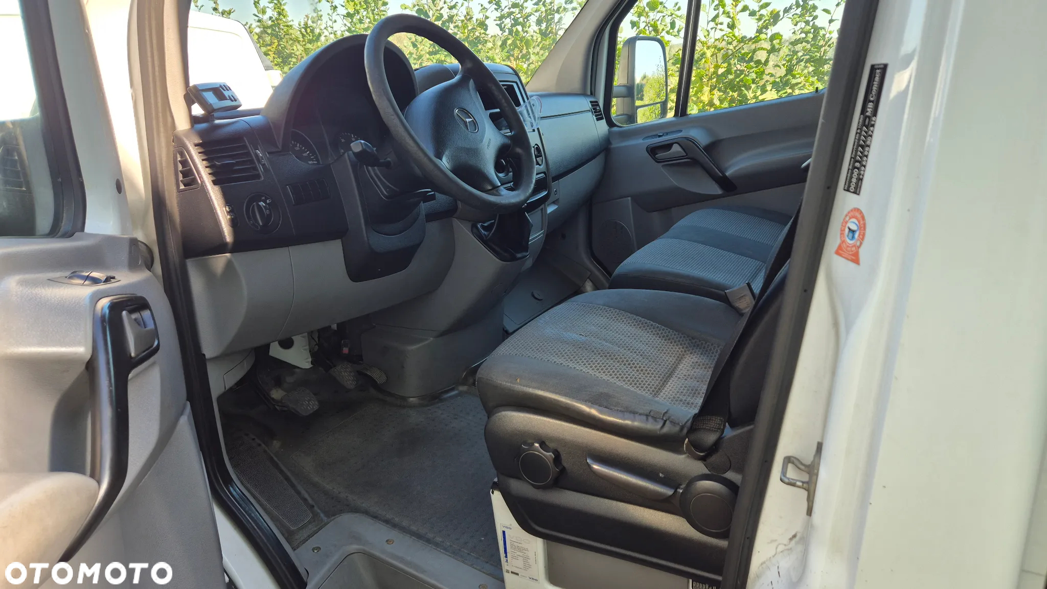 Mercedes-Benz SPRINTER - 10