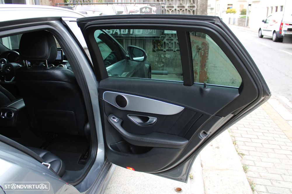 Mercedes-Benz C 220 BlueTEC AMG Line Aut. - 27