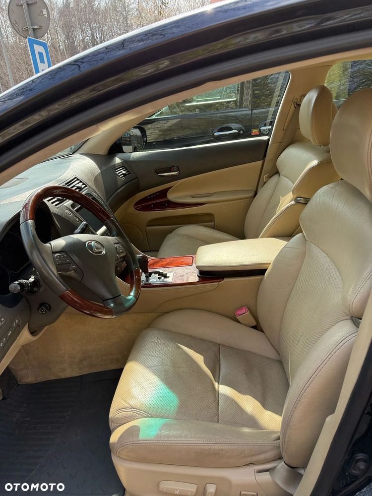 Lexus GS 450h Prestige - 2