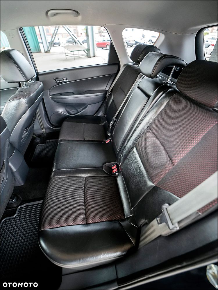Hyundai i30 - 33