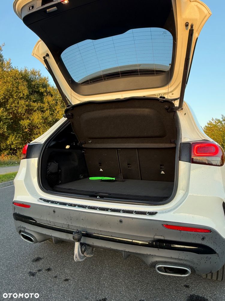 Mercedes-Benz GLA 200 AMG Line - 8