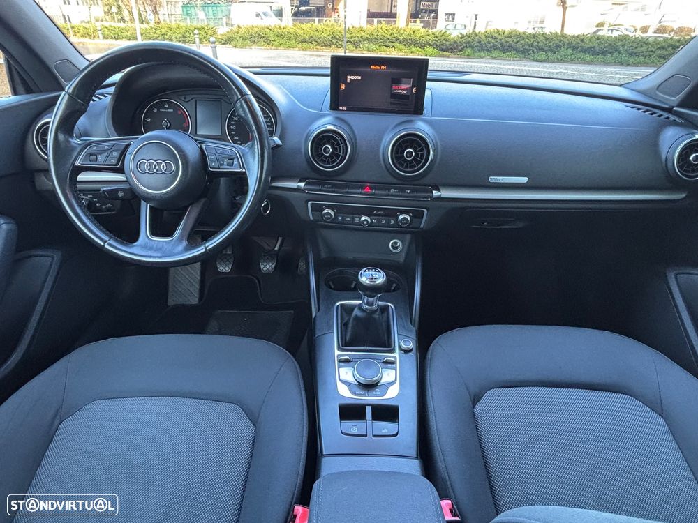 Audi A3 Cabrio 1.6 TDi Sport - 13