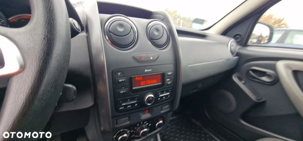 Dacia Duster 1.6 SCe Ambiance S&S - 15