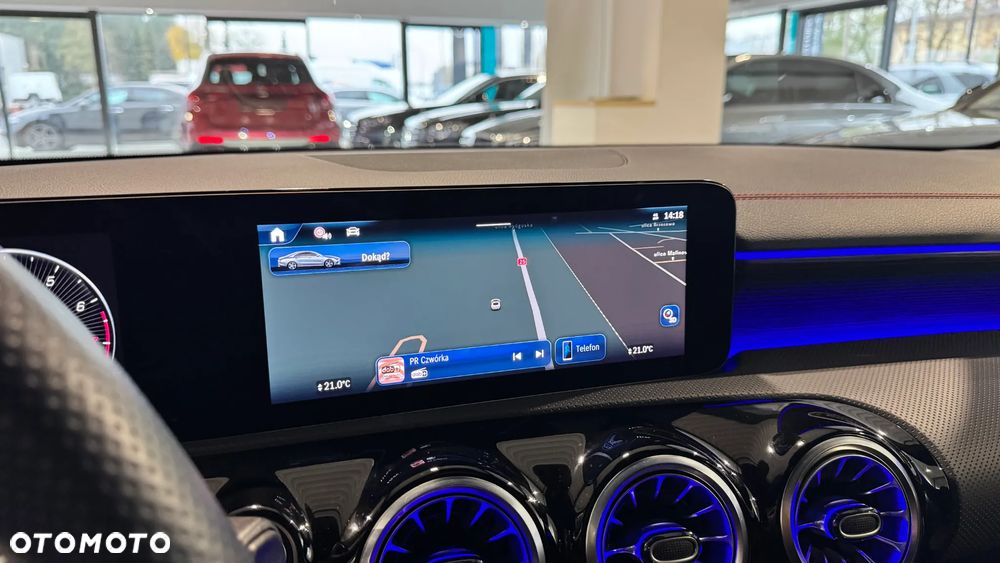 Mercedes-Benz CLA 200 AMG Line 7G-DCT - 19