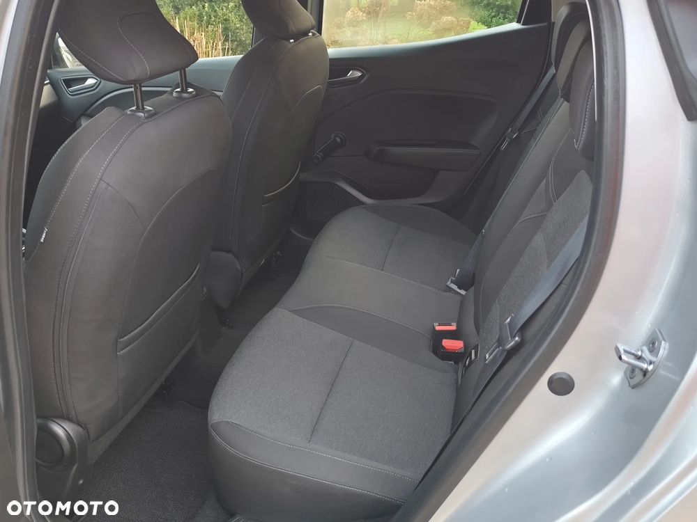 Renault Clio BLUE dCi 100 BUSINESS EDITION - 20