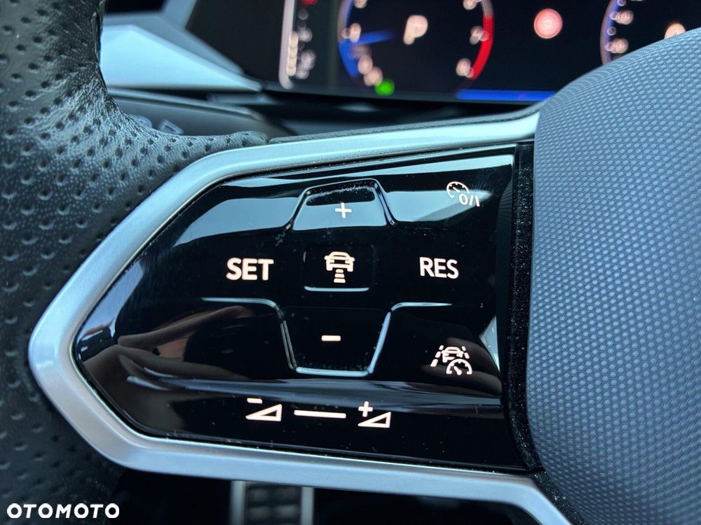 Volkswagen Arteon Shooting Brake - 16