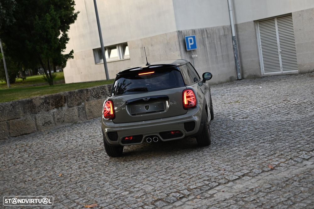 MINI 3 Portas Cooper S Aut. - 6
