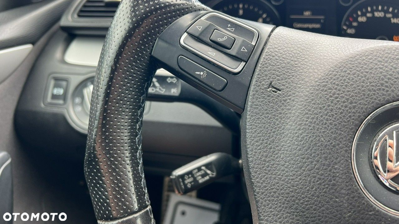 Volkswagen Passat CC - 26