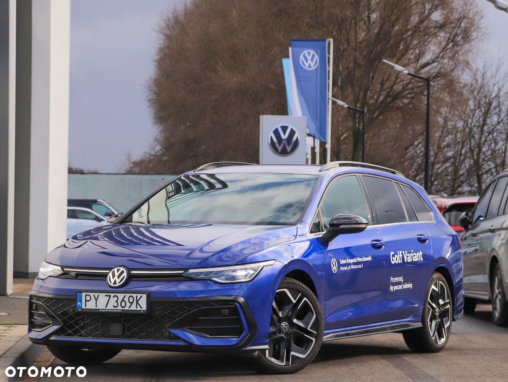 Volkswagen Golf - 10