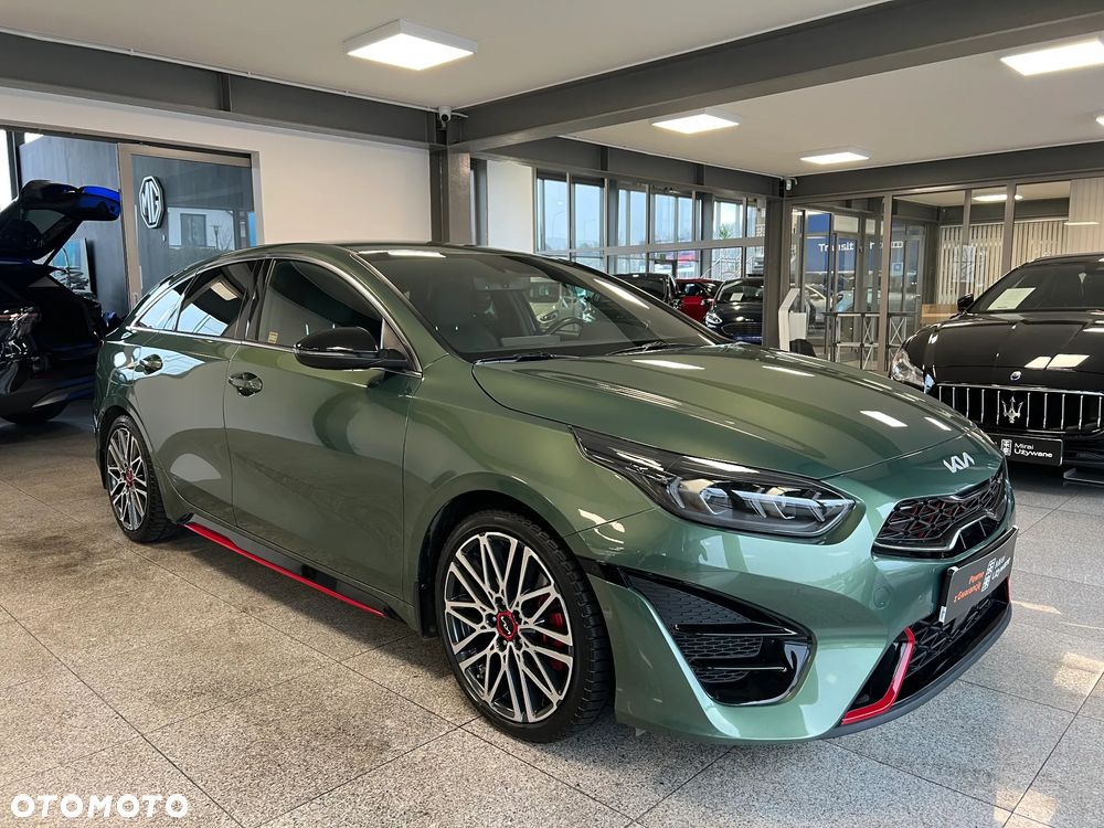 Kia ProCeed 1.6 T-GDI GT DCT - 3