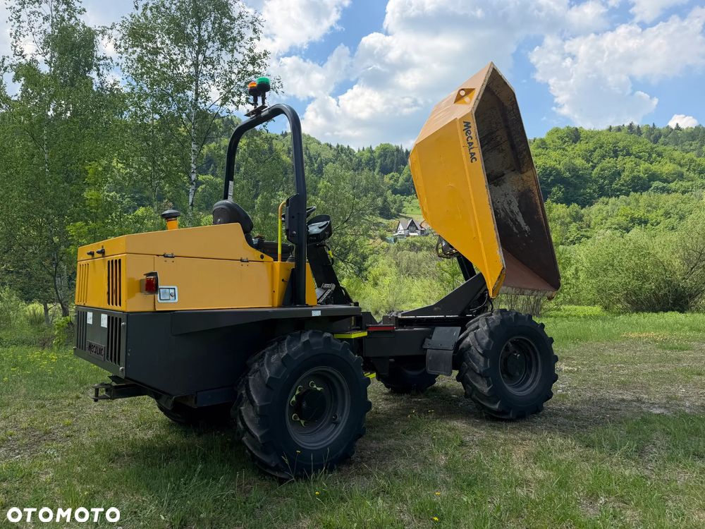 Terex Mecalac TA6s Wozidło wózek z Obrotową Kolebą. 6 ton ładowność. 4x4. Silnik Perkins. 4 cylindry. 808 mtg. 2022 rok. Kamera z wielkim Ekranem! Jazda Rewers 3prędkości. Maszyna jak Nowa z Norweskiego Gospodarstwa! Ani deka luzów i wycieków! Hydrostatic. Pełny Oryginał. Hamulce brzytwa. Serwisy w DEKRA. Maszyna Woziła lekkie ładunki. Praktycznie zerowe zużycie. Wielka Okazja. Wszystko w pełnym Oryginale. Opony Oryginał wszystkie jak Nowe. Komendy Głosowe w maszynie! - 24