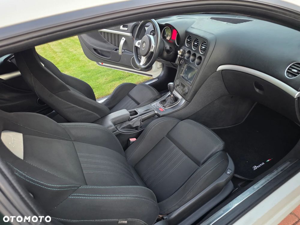 Alfa Romeo Brera 2.4JTDM Sky View - 10