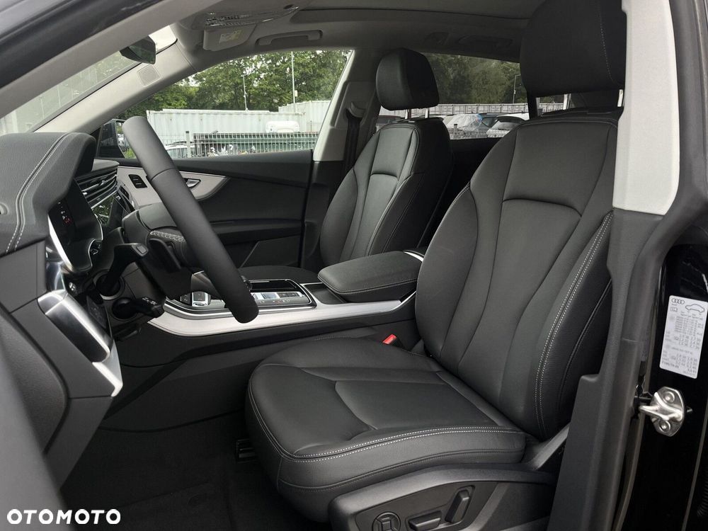 Audi Q8 - 23