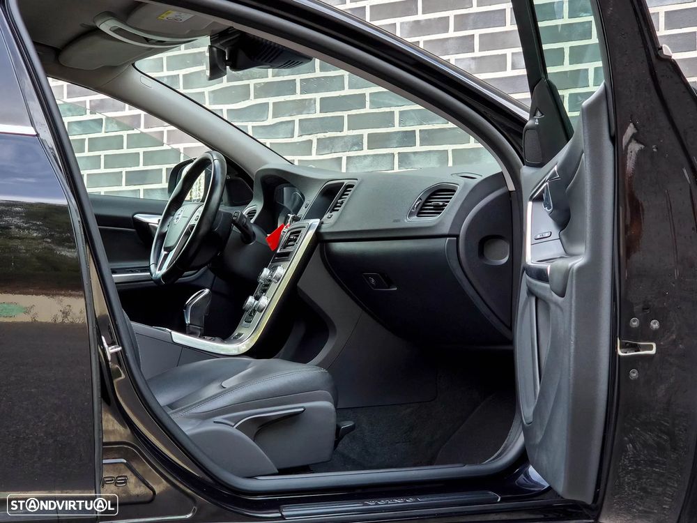 Volvo V60 - 13