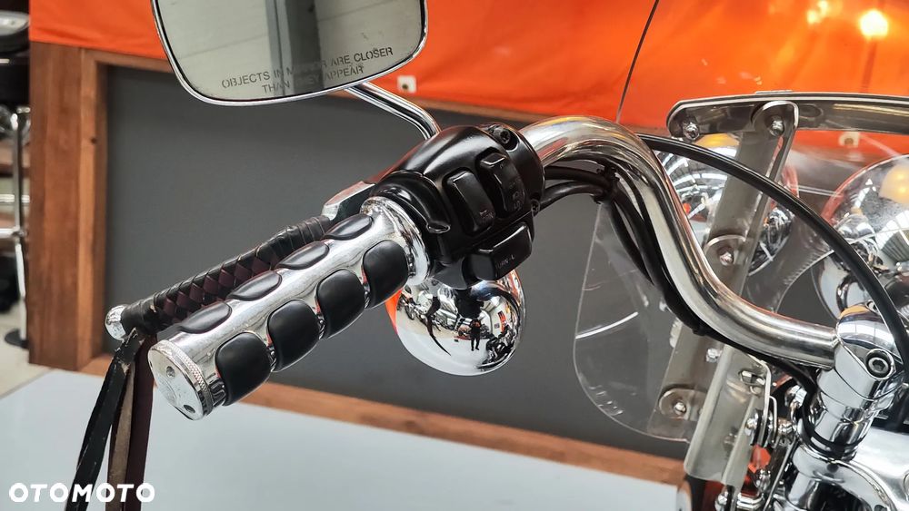 Harley-Davidson Softail Springer Classic - 31