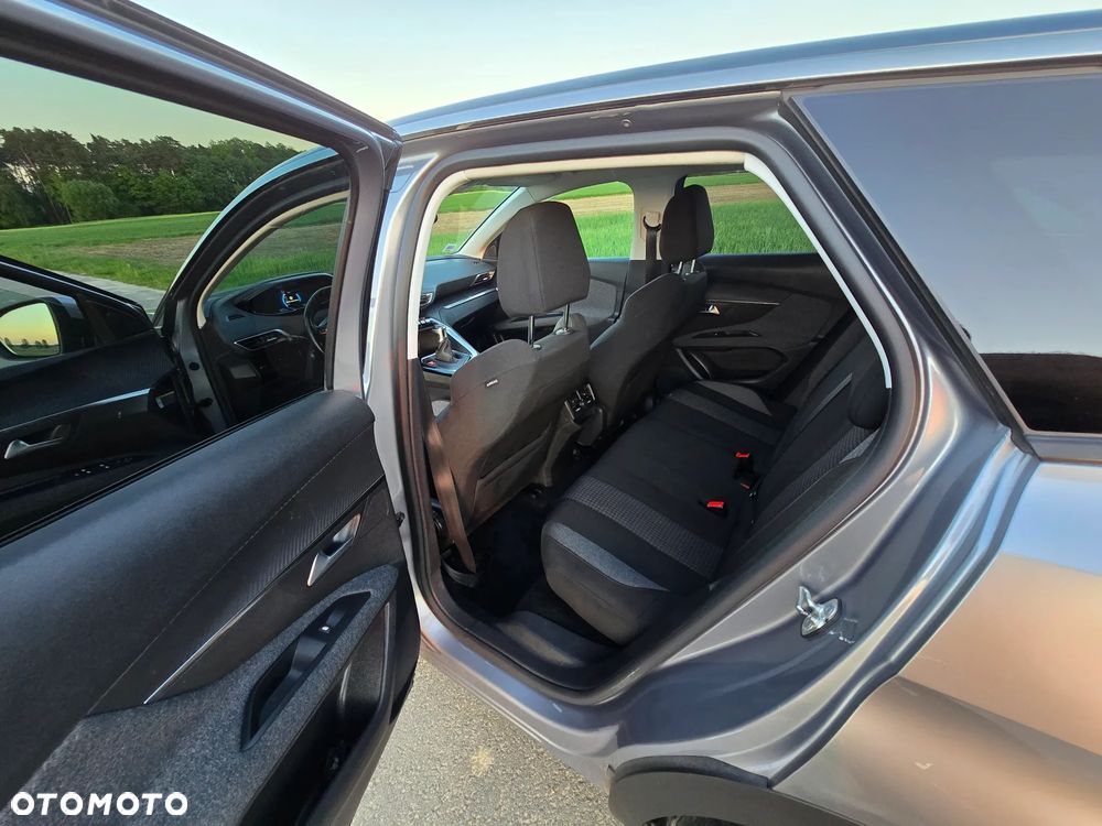 Peugeot 3008 1.5 BlueHDi Active S&S - 8