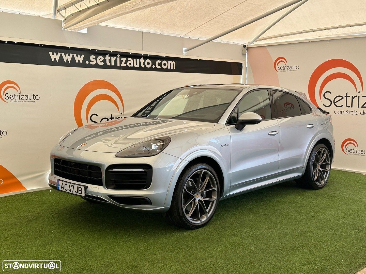 Porsche Cayenne Coupé E-Hybrid - 1