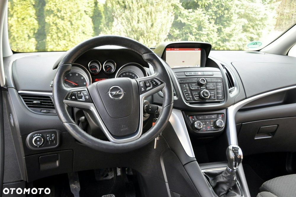 Opel Zafira - 30