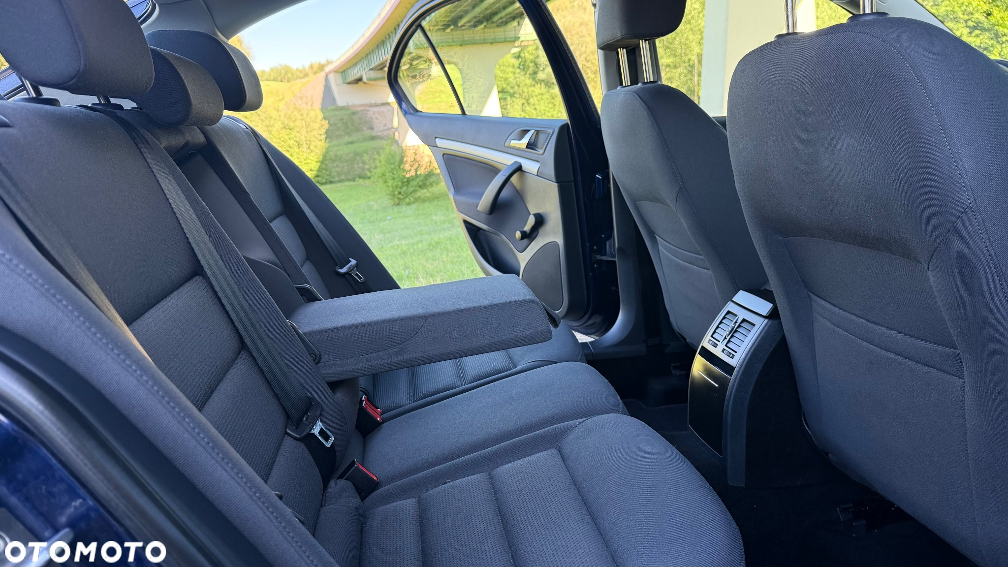Skoda Octavia 1.6 FSI Ambiente - 7